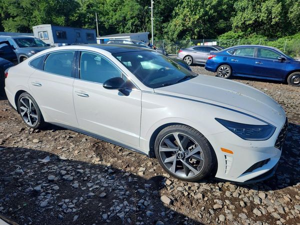 2023 HYUNDAI SONATA