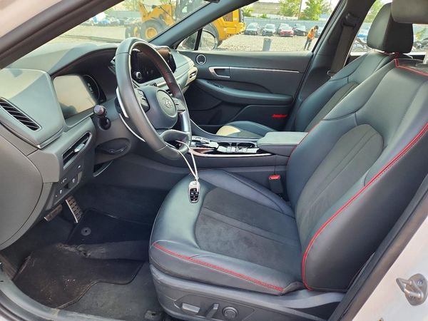2023 HYUNDAI SONATA