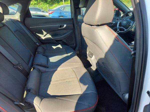 2023 HYUNDAI SONATA