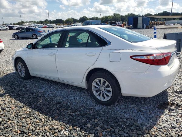2016 TOYOTA CAMRY