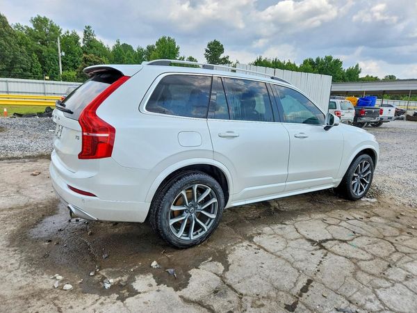 2019 VOLVO XC90