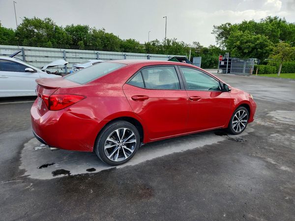 2017 TOYOTA COROLLA