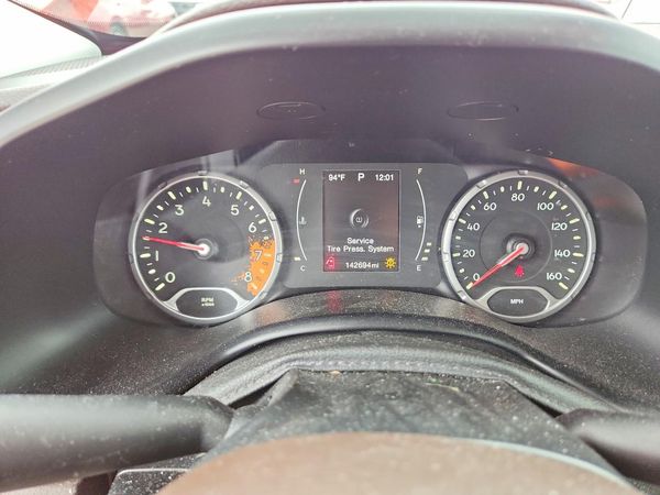 2015 JEEP RENEGADE LATITUDE 4X2