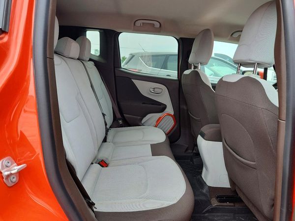 2015 JEEP RENEGADE LATITUDE 4X2
