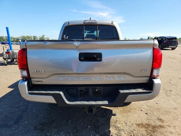 2019 TOYOTA TACOMA SR5