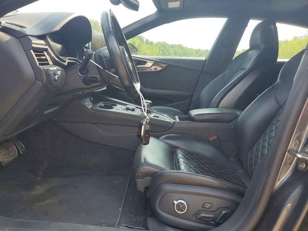 2018 AUDI S5
