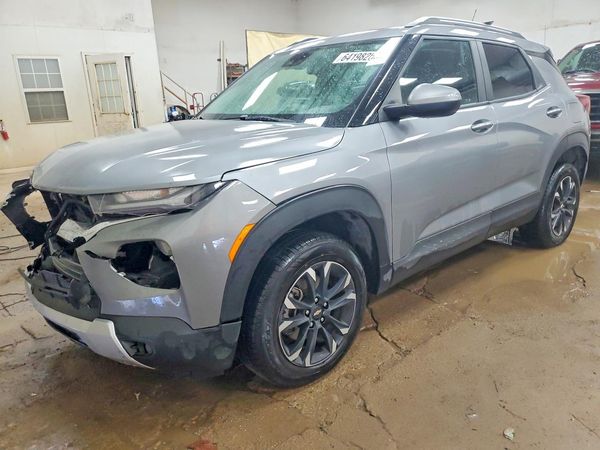 2023 CHEVROLET TRAILBLAZE LT — Front 3/4