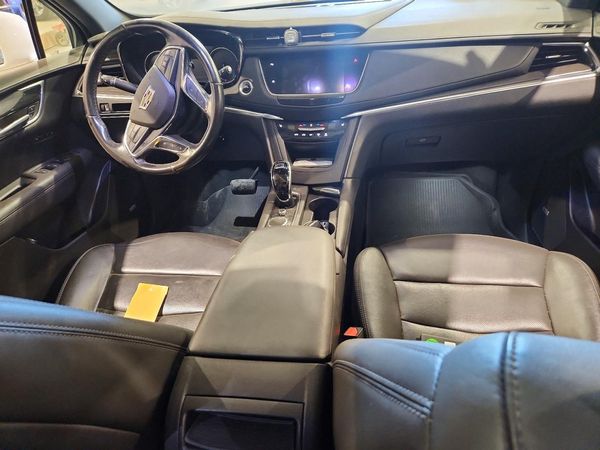 2020 CADILLAC XT5