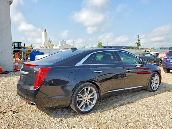 2015 CADILLAC XTS Premium Vsport