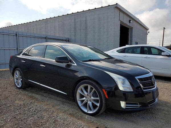 2015 CADILLAC XTS Premium Vsport
