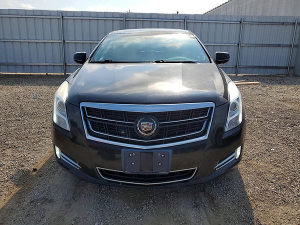 2015 CADILLAC XTS Premium Vsport