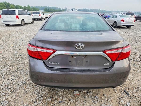 2016 TOYOTA CAMRY
