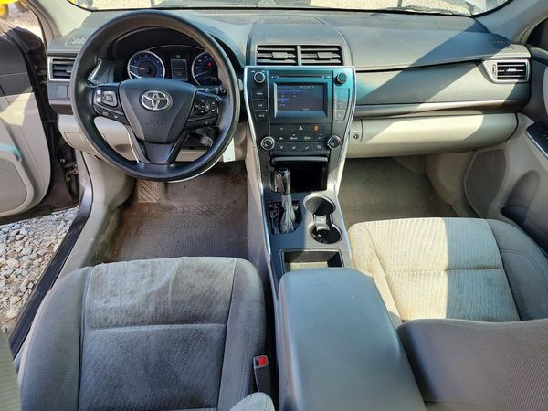 2016 TOYOTA CAMRY
