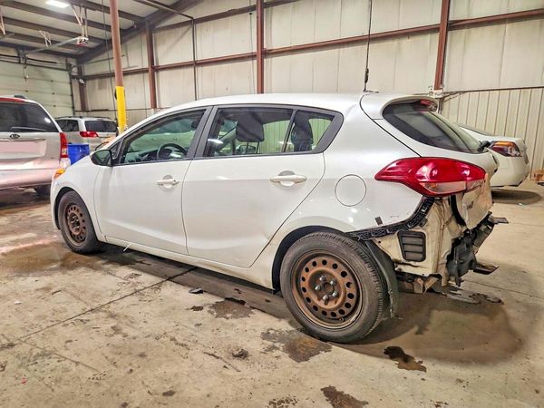 2016 KIA FORTE5 GL (Middle-Low Grade)