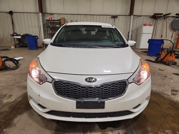2016 KIA FORTE5 GL (Middle-Low Grade)
