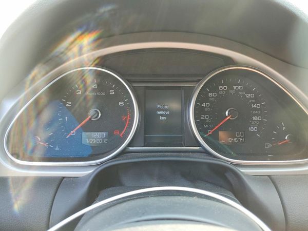 2014 AUDI Q7 Premium Plus
