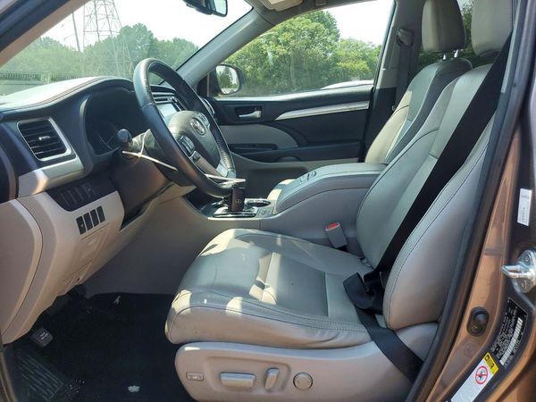 2016 TOYOTA HIGHLANDER Base/Hybrid
