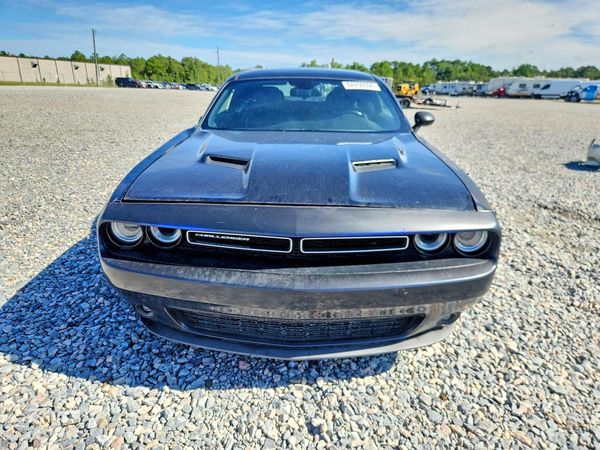 2016 DODGE CHALLENGER SXT