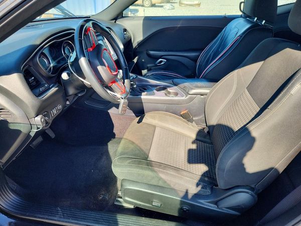 2016 DODGE CHALLENGER SXT