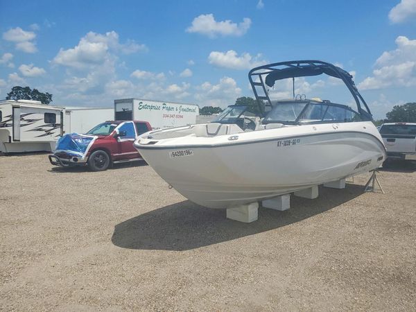 2025 YAMAHA BOAT