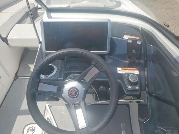 2025 YAMAHA BOAT
