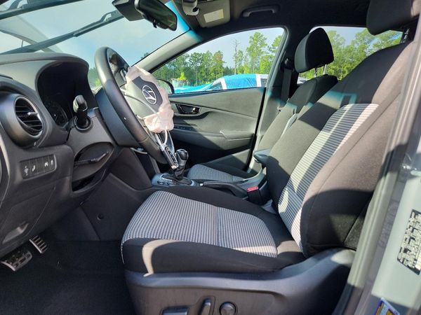 2021 HYUNDAI KONA