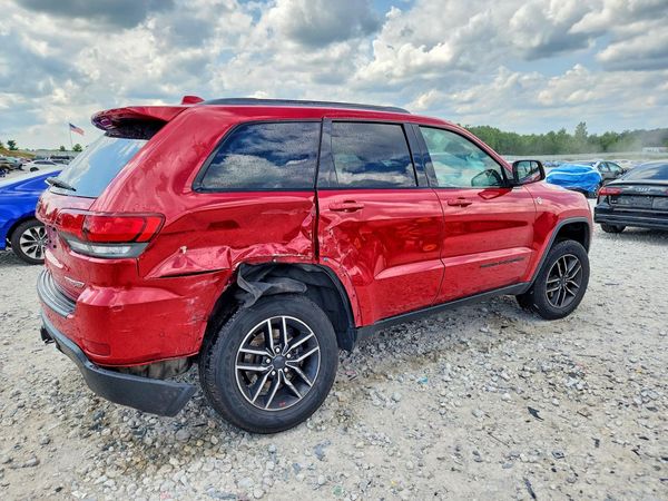 2019 JEEP GRAND CHEROKEE Trailhawk