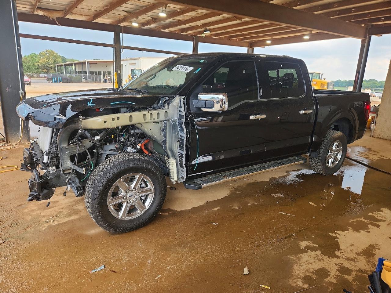 2024 FORD F150