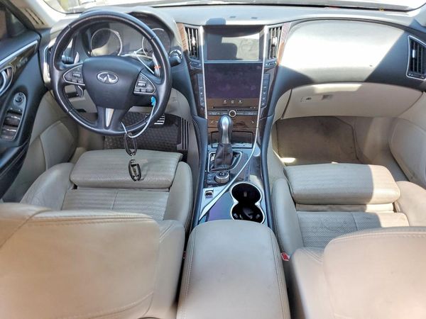 2015 INFINITI Q50 HYBRID