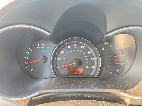 2015 KIA SORENTO GL