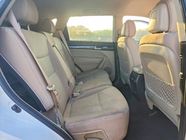 2015 KIA SORENTO GL