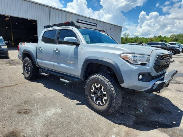 2019 TOYOTA TACOMA SR5