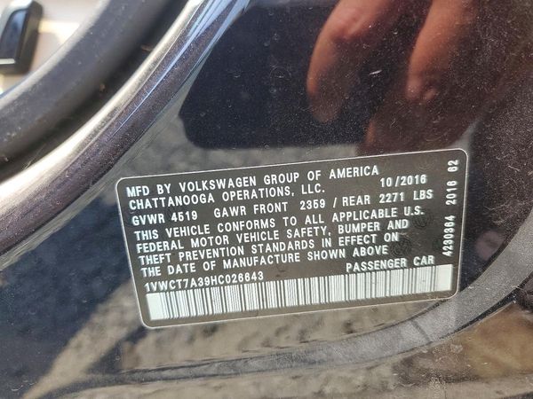 2017 VOLKSWAGEN PASSAT
