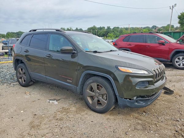 2016 JEEP CHEROKEE LATITUDE 4X4