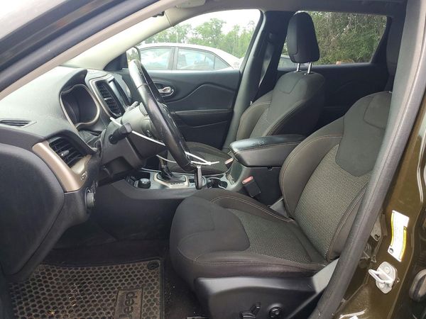 2016 JEEP CHEROKEE LATITUDE 4X4