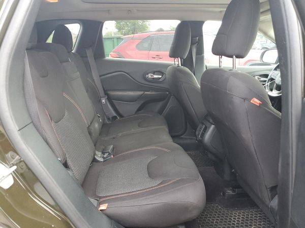 2016 JEEP CHEROKEE LATITUDE 4X4