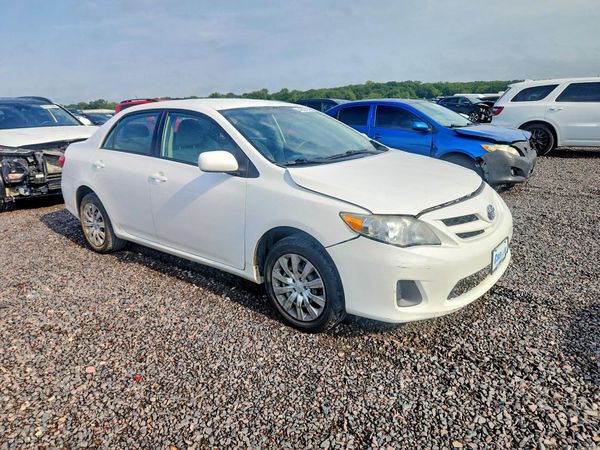 2012 TOYOTA COROLLA