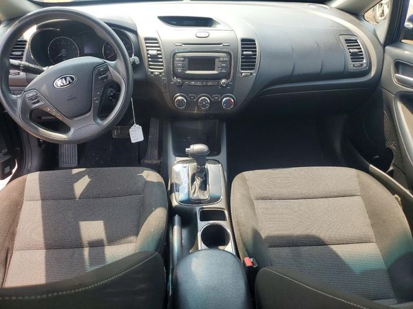 2017 KIA FORTE LX Base