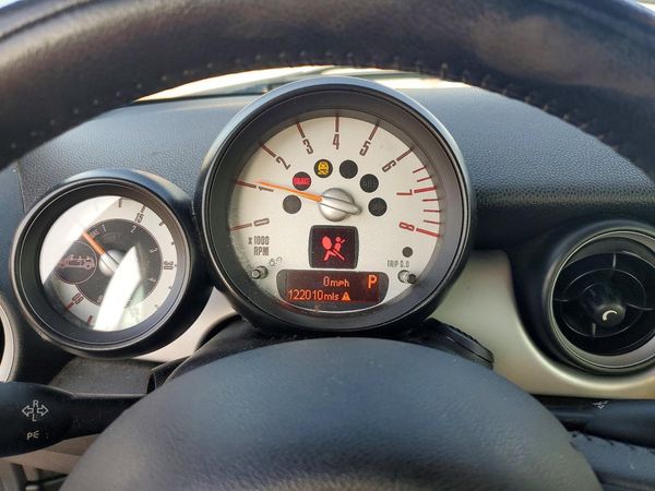 2013 MINI COOPER
