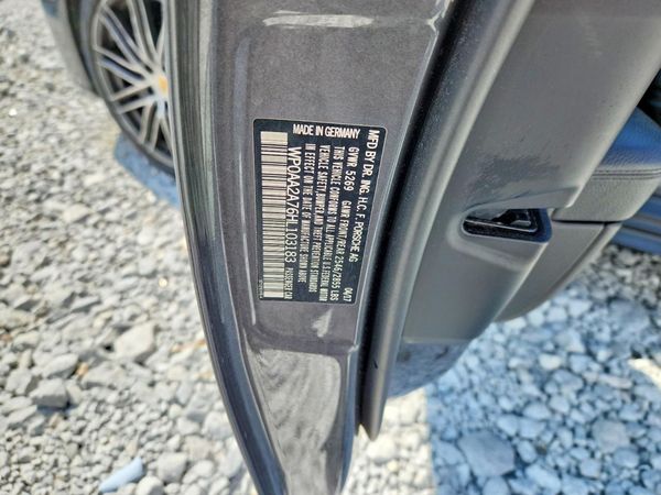 2017 PORSCHE PANAMERA
