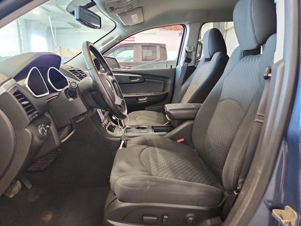2012 CHEVROLET TRAVERSE LT