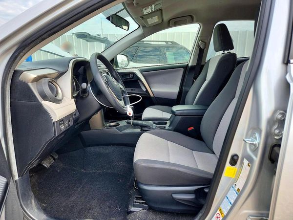 2015 TOYOTA RAV4 LE (X Grade)
