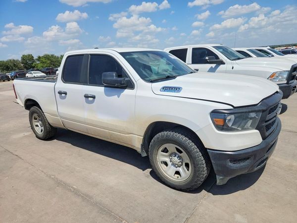 2023 RAM 1500 TRADESMAN QUAD CAB 4X4