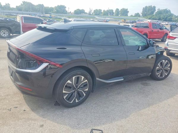 2024 KIA EV6 Light, Wind