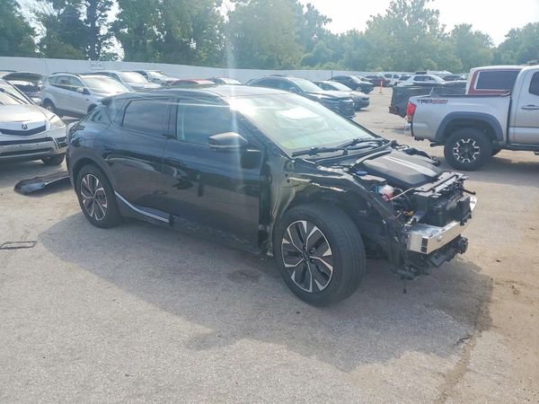 2024 KIA EV6 Light, Wind