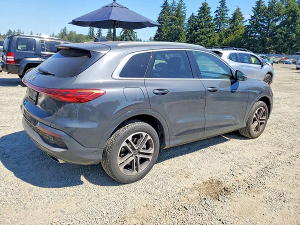 2025 AUDI Q5 quattro Premium Plus