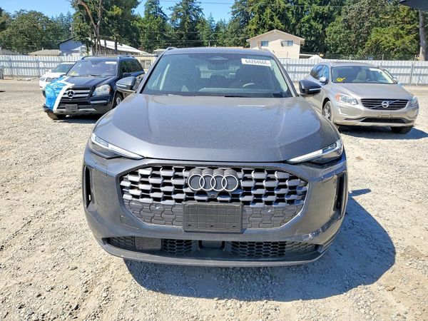 2025 AUDI Q5 quattro Premium Plus