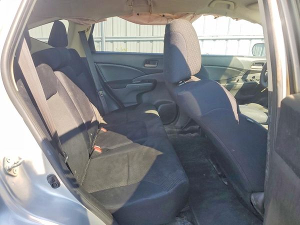 2015 HONDA CRV LX