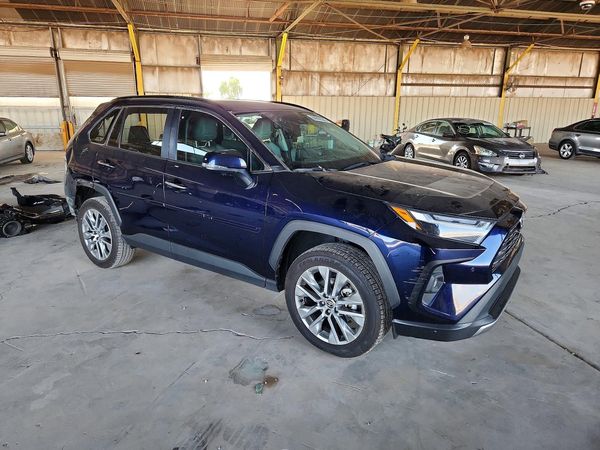 2023 TOYOTA RAV4 Limited
