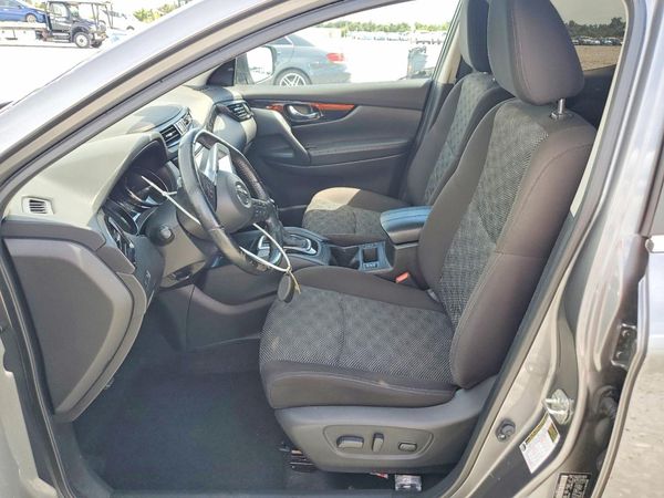 2021 NISSAN ROGUE SL — DENT